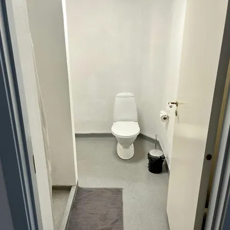 Lägenhet And Spacious For 3 *